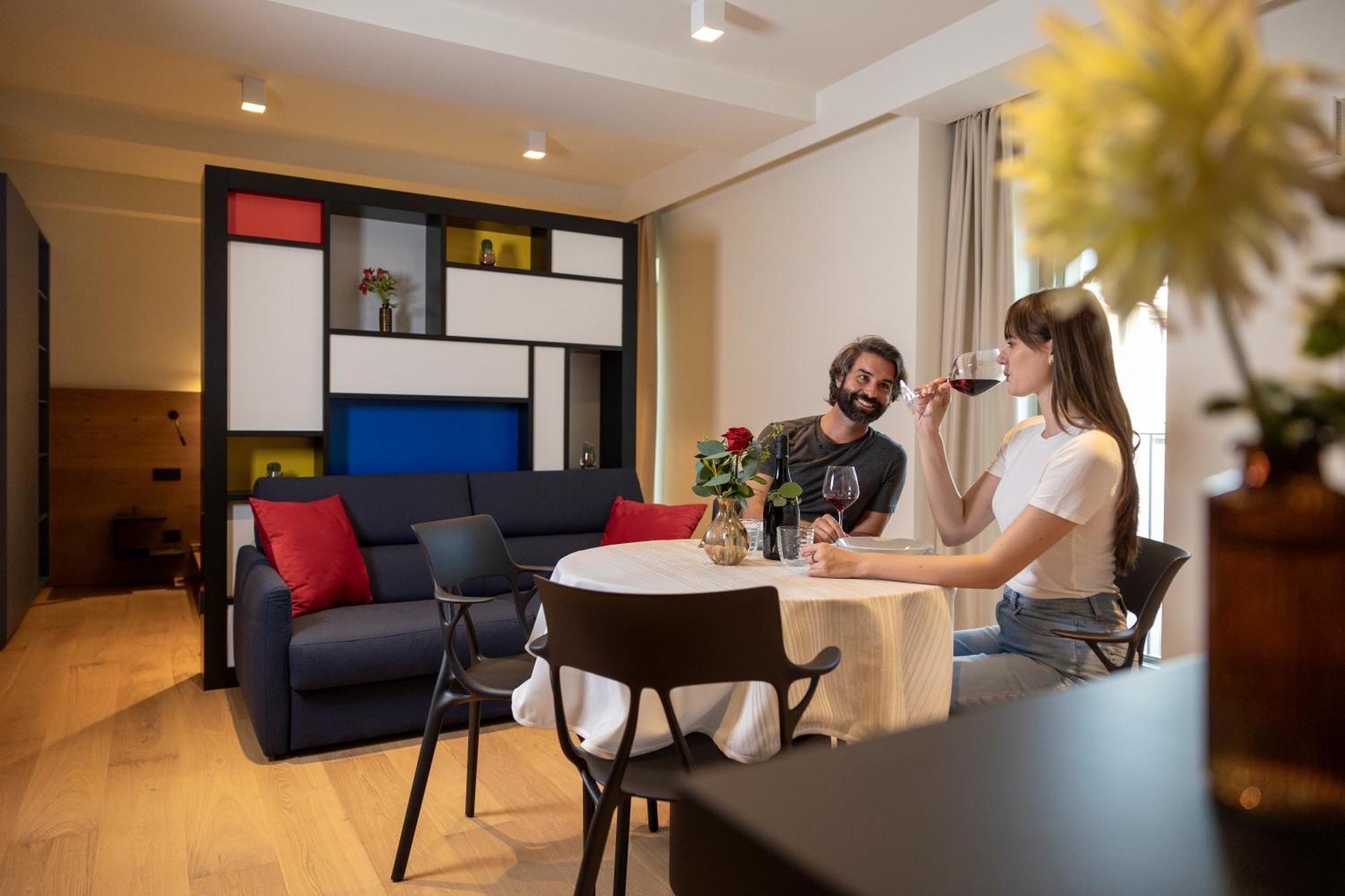 Wellness Smart Suites Bolzano Luaran gambar