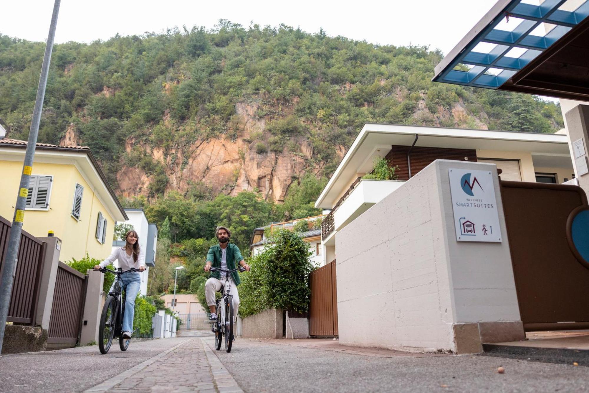 Wellness Smart Suites Bolzano Luaran gambar
